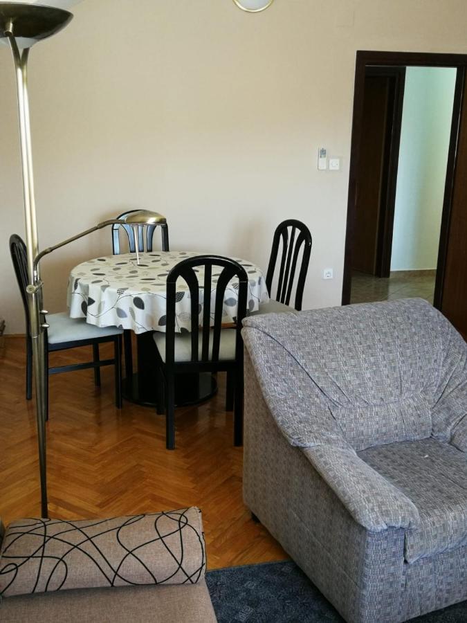 Apartments Ljubica Biograd Na Moru Exterior photo